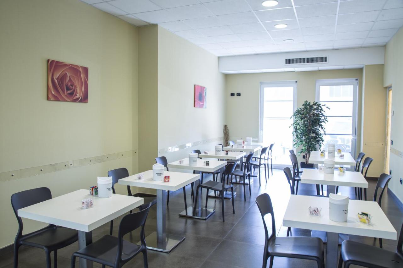 Hotel Motel Giglio Viadana Екстер'єр фото