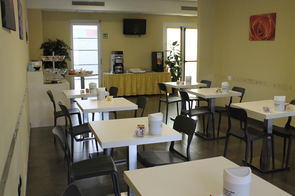 Hotel Motel Giglio Viadana Екстер'єр фото