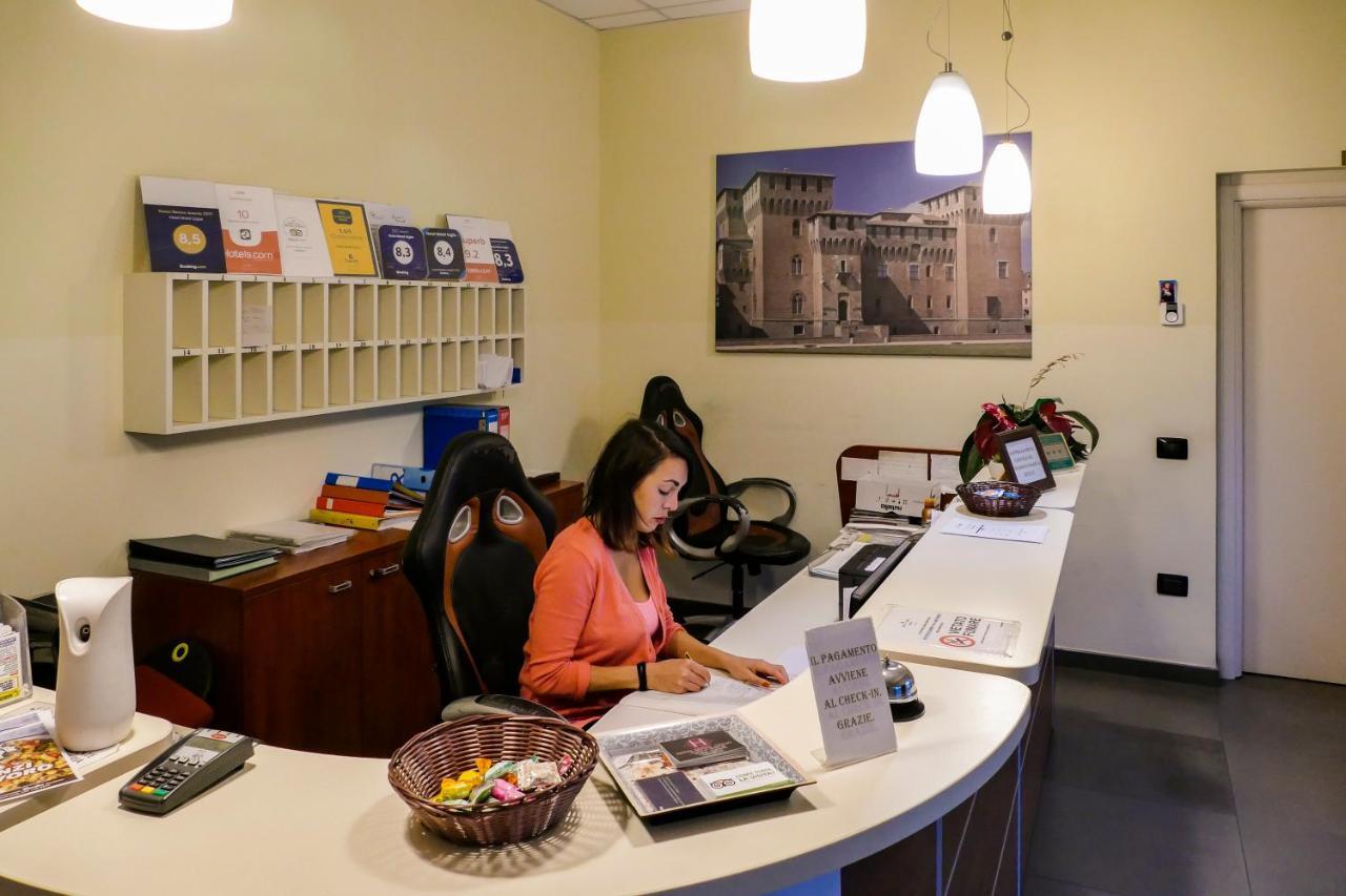 Hotel Motel Giglio Viadana Екстер'єр фото